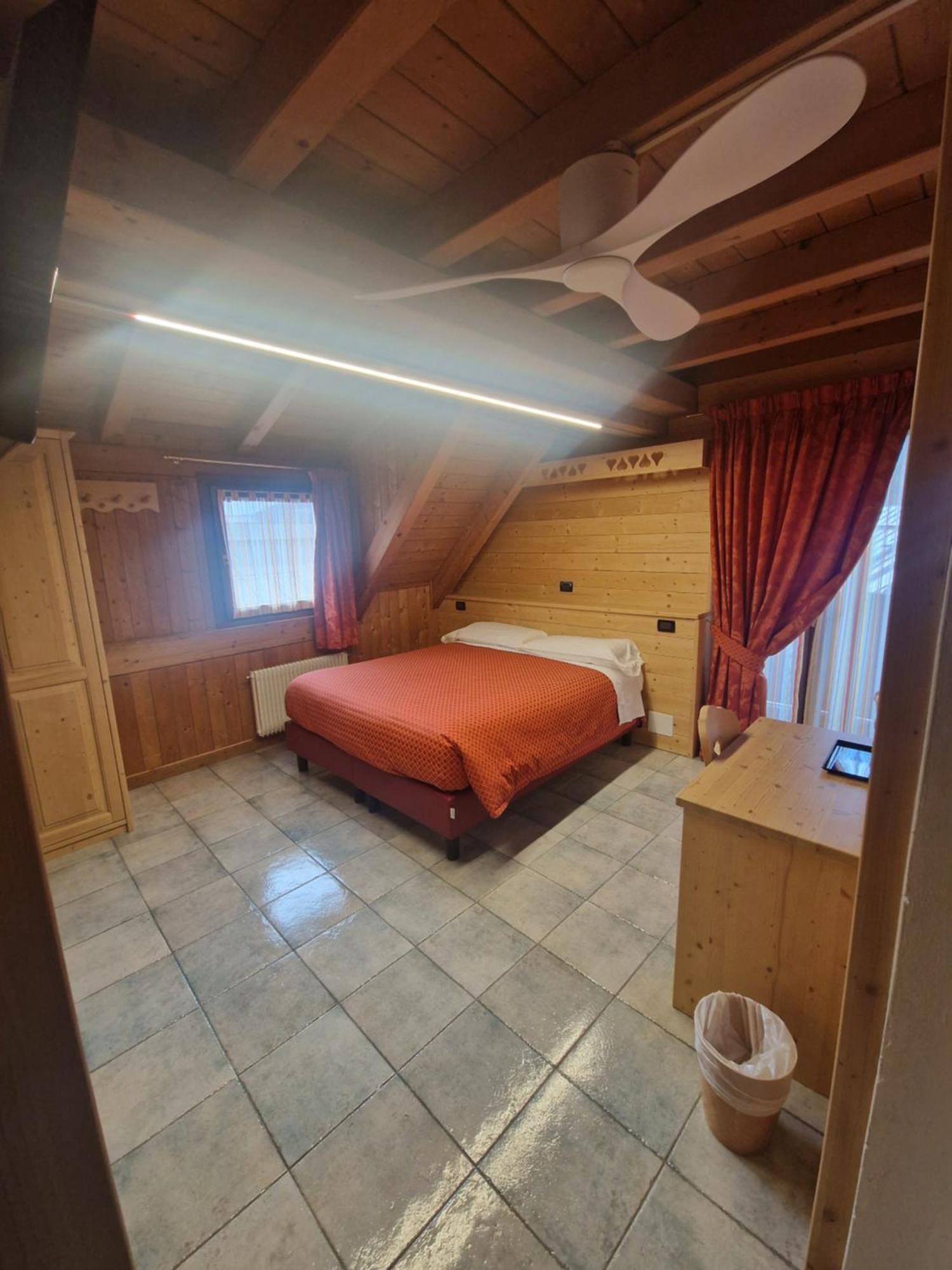 Hotel Raibl E Appartamenti タルヴィージオ エクステリア 写真